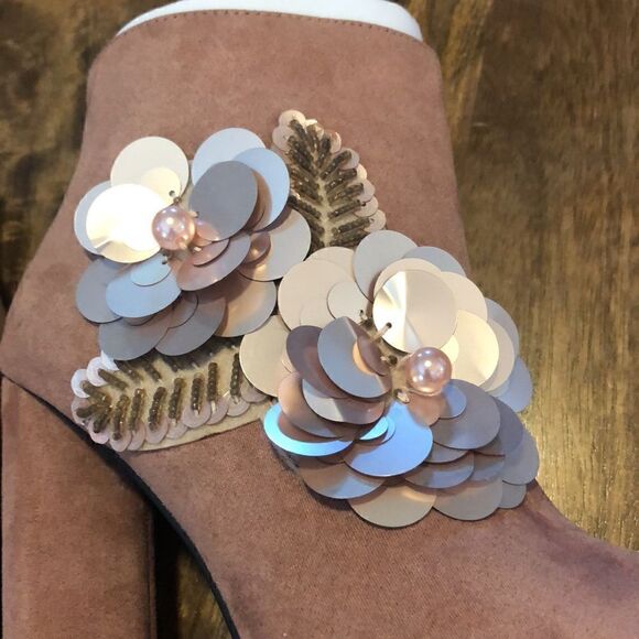 Qupid 3D Flower Embroidered Mauve Boots Size 5.5 - Picture 10 of 10